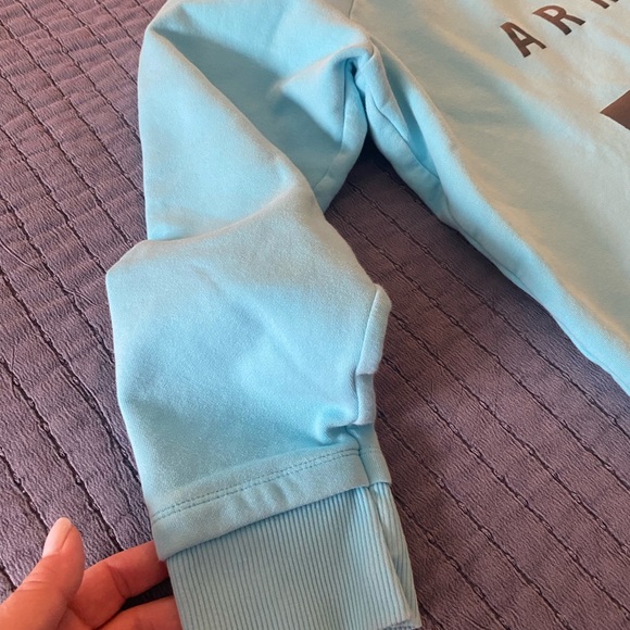 Under Armour light blue sweat shirt - Picture 5 of 7